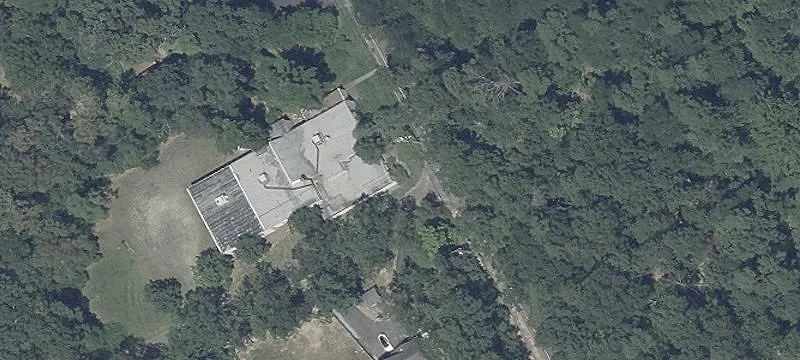 Free-Standing Flex Space