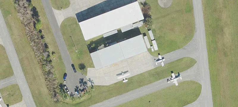 Taxiway-Access Air Hangar
