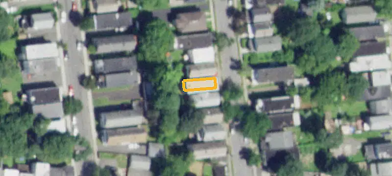 Duplex with Separate Utilities