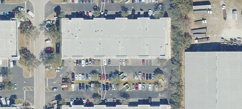 Warehouse Unit with Garage Door