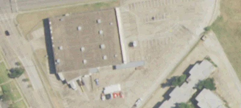 Level Commercial Land