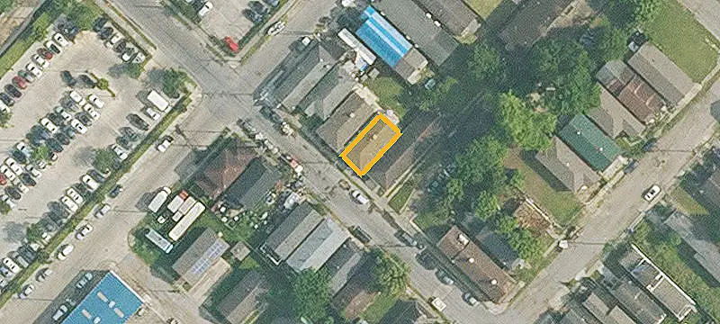Renovated 4-Unit Quadplex