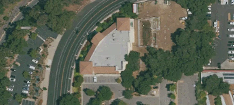 Freestanding Storefront Property