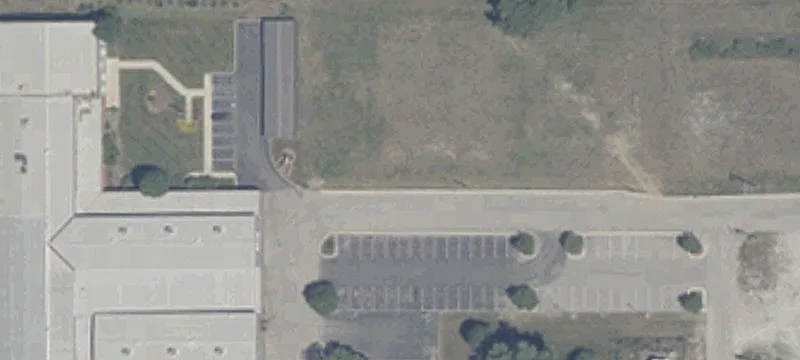 Manufacturing Building with Bridge Cranes