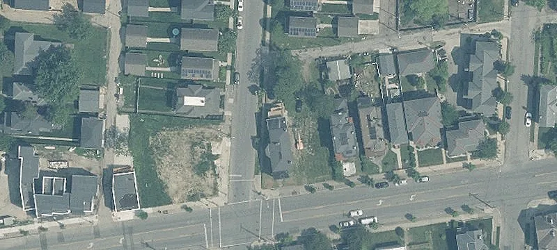 Updated Duplex with Balcony