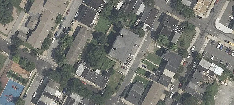 Apartment Building with Unit Expansion