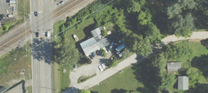 5-Garage-Door Auto Shop