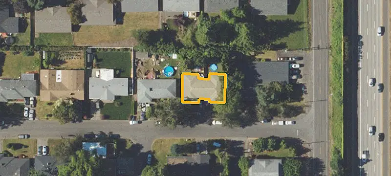 Duplex with Private Backyards