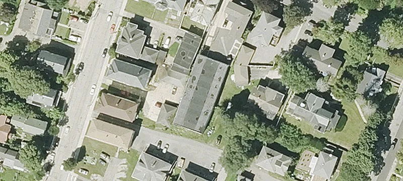 Mixed-Use Building with Basement