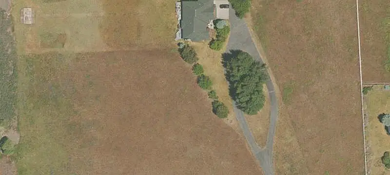 Lakefront Buildable Land