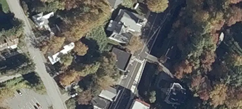Restaurant Building with Open Layout