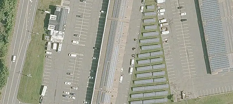 Retail Space in Shopping Center