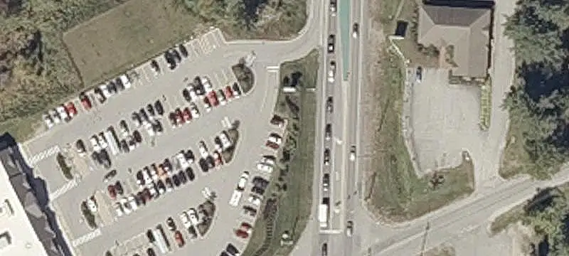 Automotive Property with Multiple Buildings