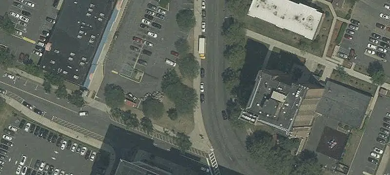 Ground-Floor Storefront with Basement