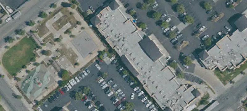 Retail Space with Dual-Facade Signage