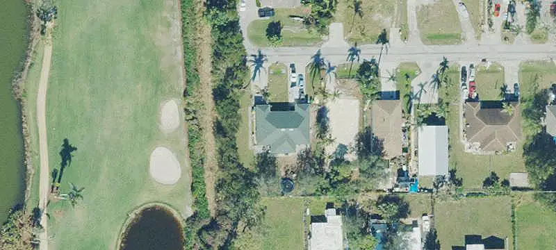 Three-Bedroom Duplex with Private Entrances