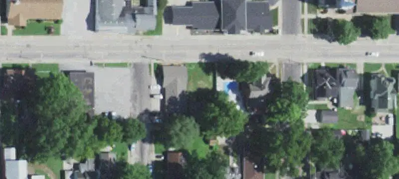 4-Unit Mixed-Use Property