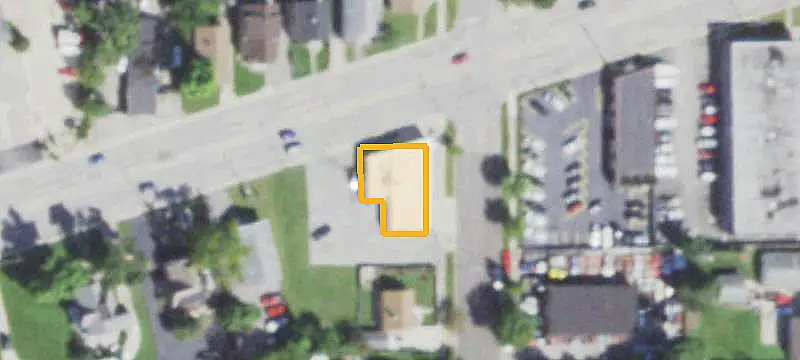 Open-Concept Storefront Property