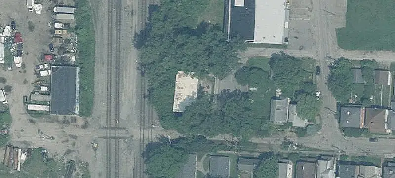 Renovated 8-Unit Apartment Building