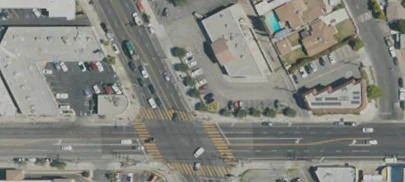 Retail Space with On-Site Parking