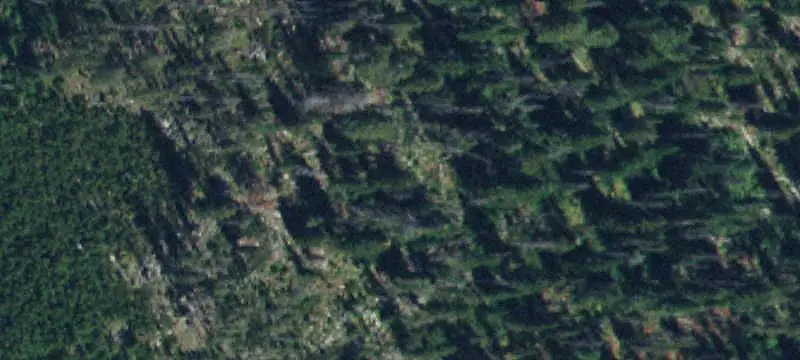 Lone Pine Lodge Triplex