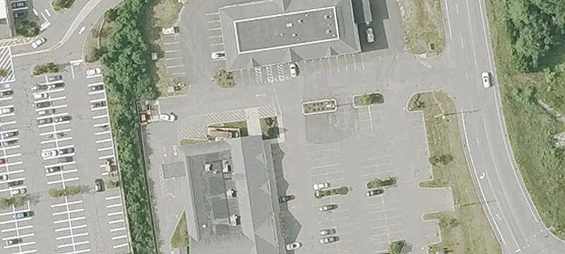 Office Unit with Shared Parking