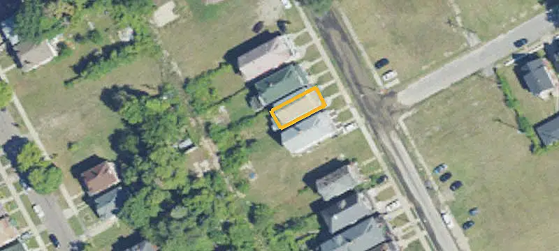 Two-Unit Colonial Townhouse