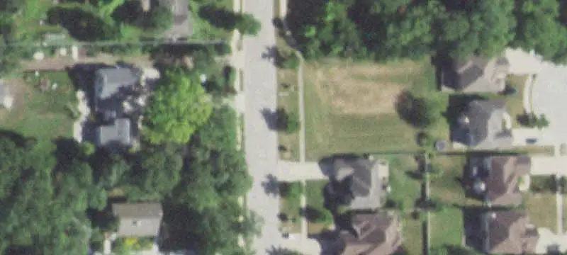 Equestrian Farmhouse with Horse Barn