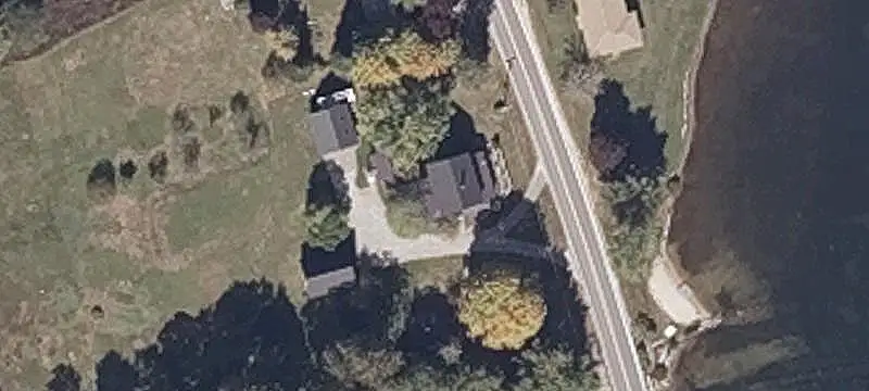 Lakefront Bed & Breakfast Estate