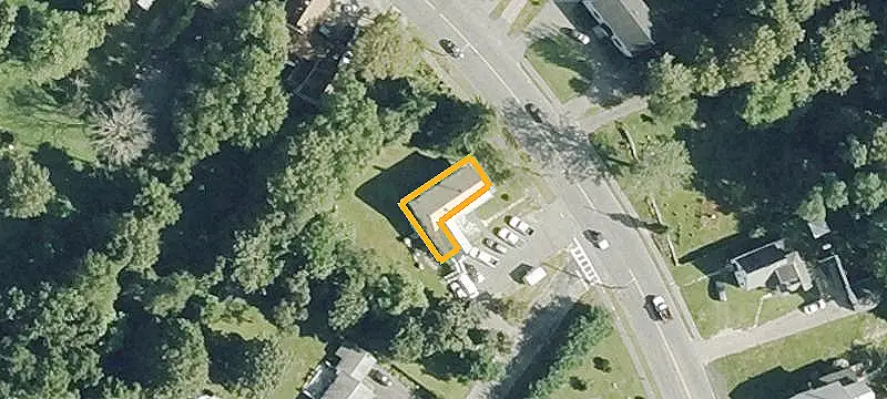 Owner-Occupant Duplex with Backyard