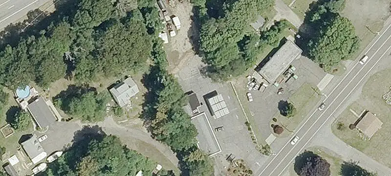 Car Wash with 90-Foot Tunnel