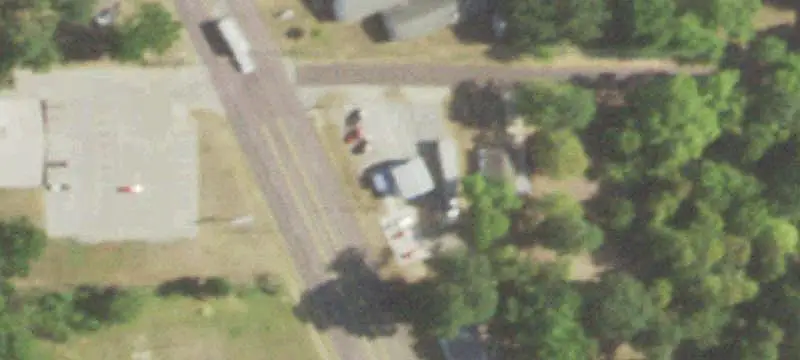 Drive-Through Auto Shop