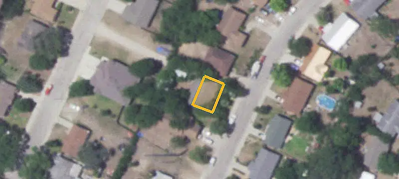 Two-Unit Duplex Near Elementary School