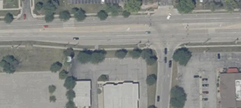 Retail Space with Convertible Suites