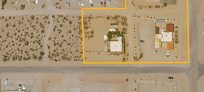 Level Commercial Land