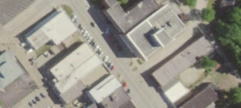 Level Commercial Land