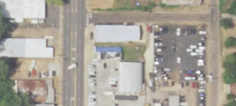 Storefront Building Near US Highways