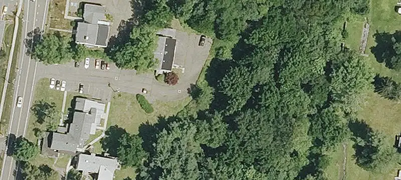 Two-Level Flex Space with Garage