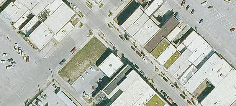 Two-Level Mixed-Use Property
