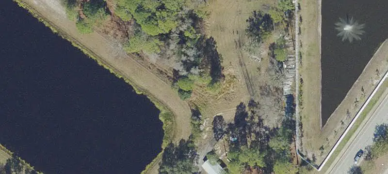 Commercial Land with Office