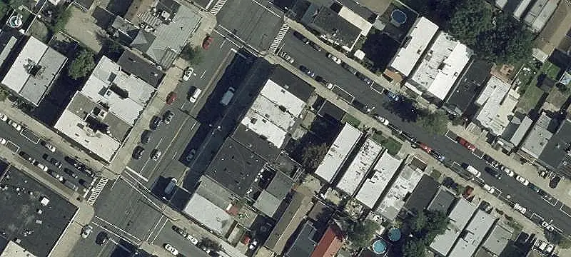 Mixed-Use Building with Office Unit