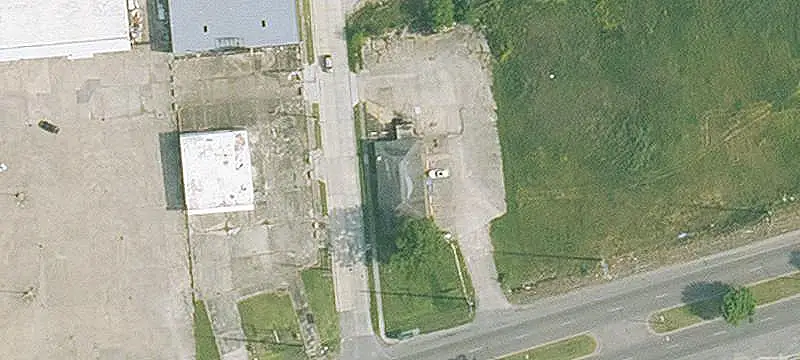 Freestanding Restaurant Building