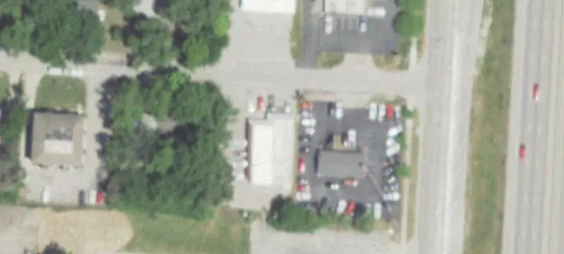 Updated Laundromat Retail Space