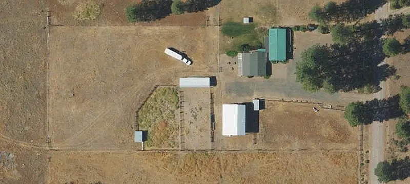 Equestrian Property with Livestock Facilities