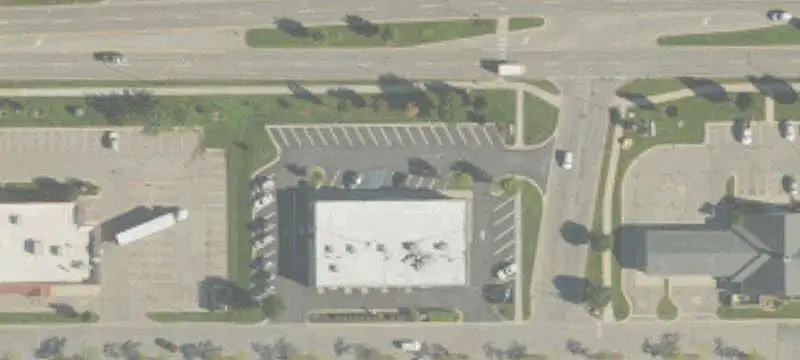 Inline Retail Suite with Monument Signage