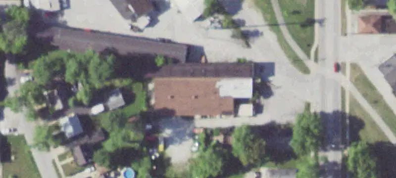 Flex Building with Crane