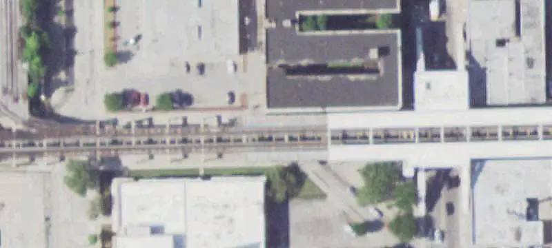 Free-Standing Grocery Retail Building