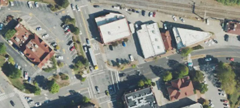 Mixed-Use Restaurant Property