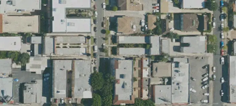 Courtyard Apartment Building
