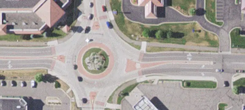 Shopping Center with Anchor Tenant